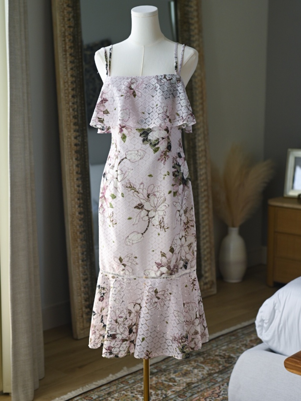 🌸 Rachael Roy Floral Lace Dress